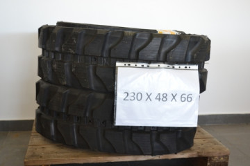 Rubber Track, JCB # 166TA1194